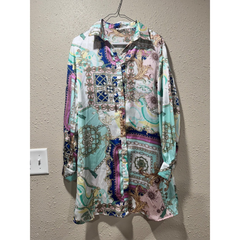 En Creme Scarf Print Button Down Shirt Womens Small Baroque Chain Celestial Mint